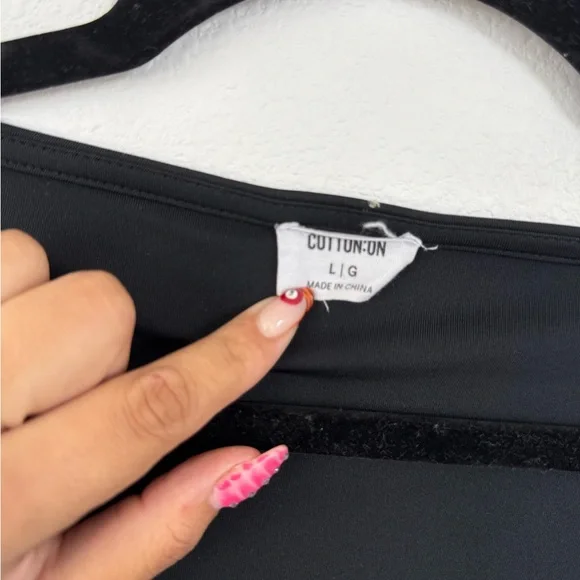 Cotton On Black Long Sleeve Tie Front Crop Blouse - Picture 2 of 3